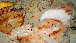Kuszkuszsaláta grillezett csirkével