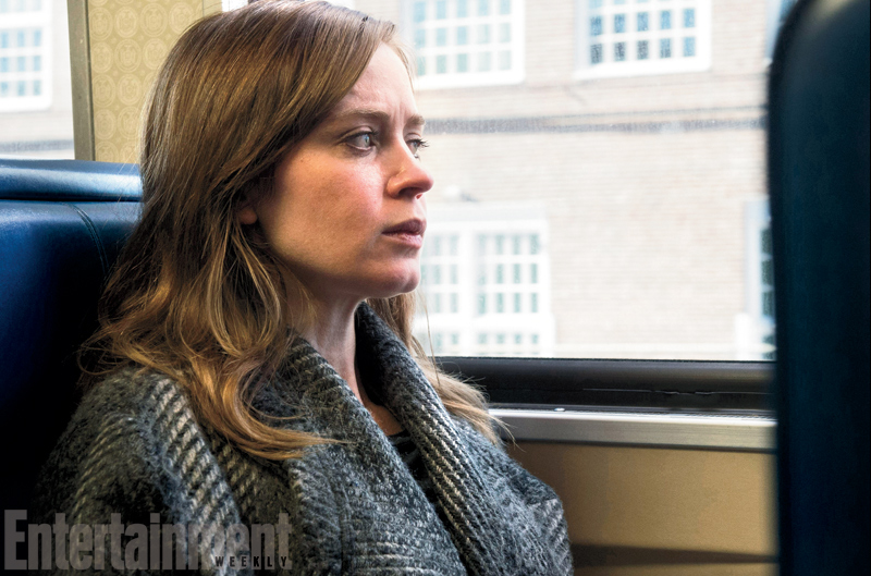 girl-on-the-train-emily-blunt.jpg