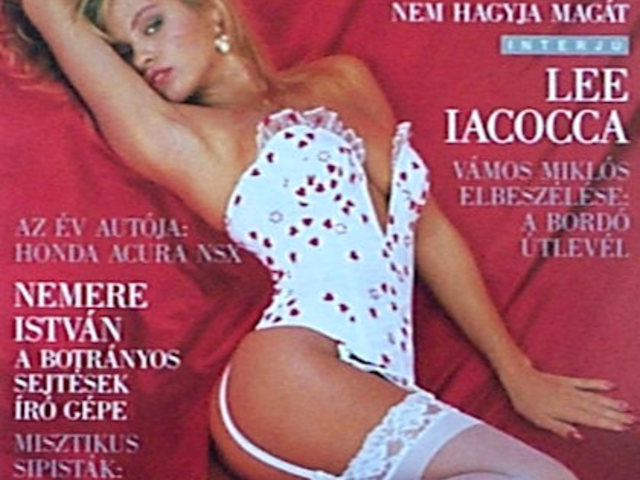 Pamela Anderson (1991.03. Playboy)