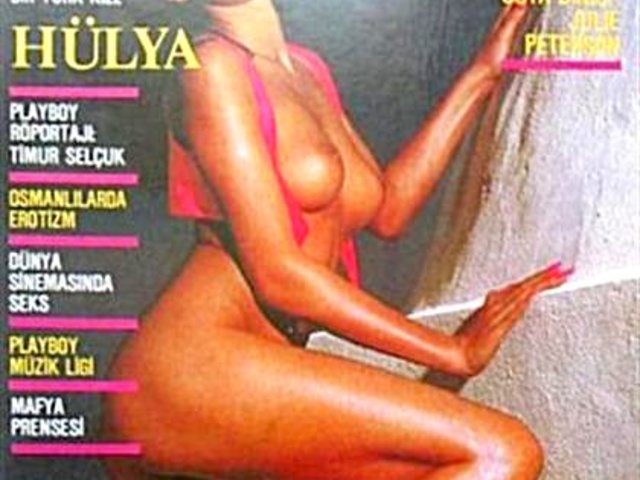 Hülya Avşar (1987.02. Playboy)