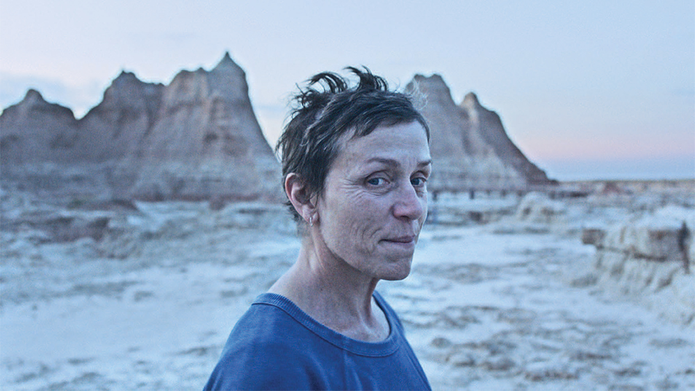 nomadland-francis-mcdormand.jpg