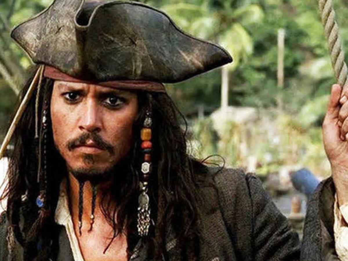 razon-por-la-que-disney-odiaba-originalmente-al-jack-sparrow-de-johnny-depp.jpg