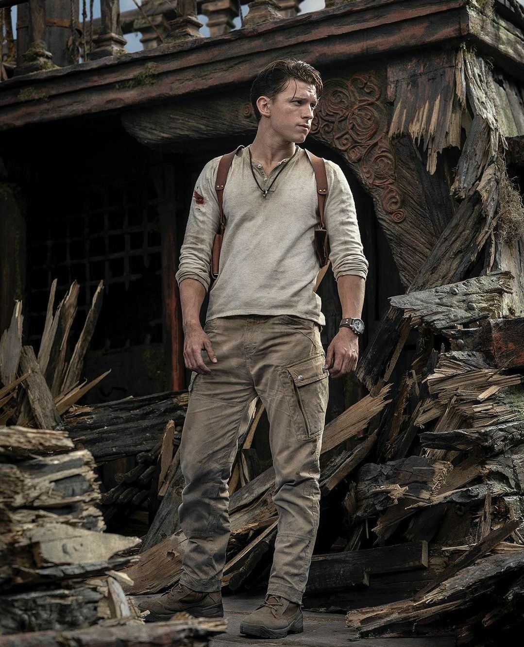 tom-holland-uncharted-1603378771.jpg