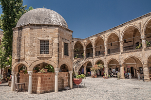 Élménybeszámoló Nicosia (még mindig Észak) - művészek a karavánszerájban