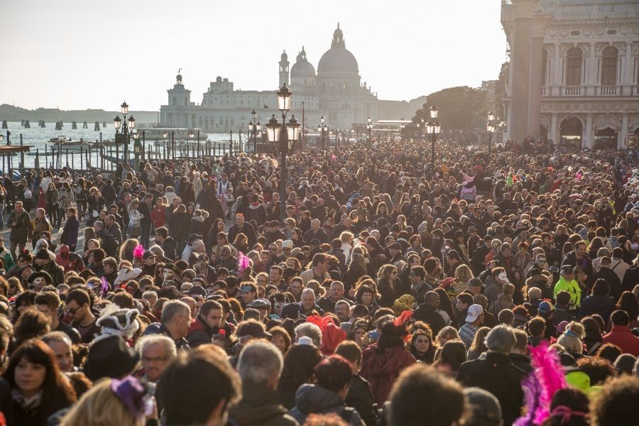 venezia_autentica_mass_tourism_st_mark.jpg