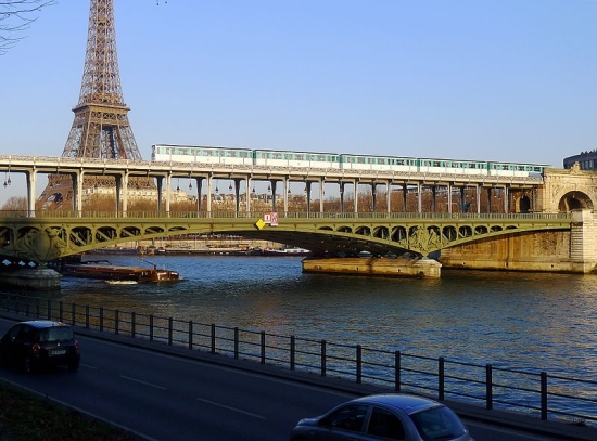 parizs_birhakeim_ma.jpg