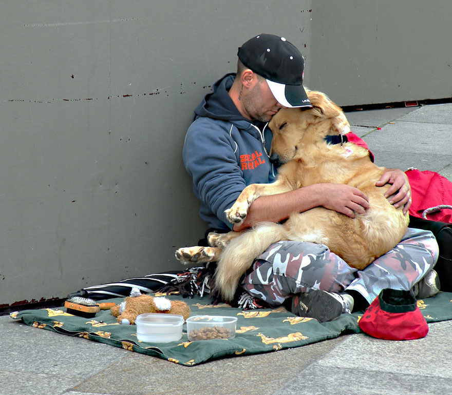 homeless-dogs-and-owners-3.jpg