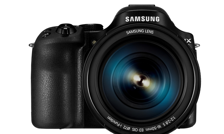 Samsung NX30 - Profi amatőr