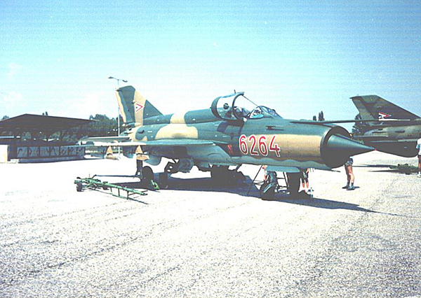 mikojan-gurjevics-mig-21-6264-3.jpg