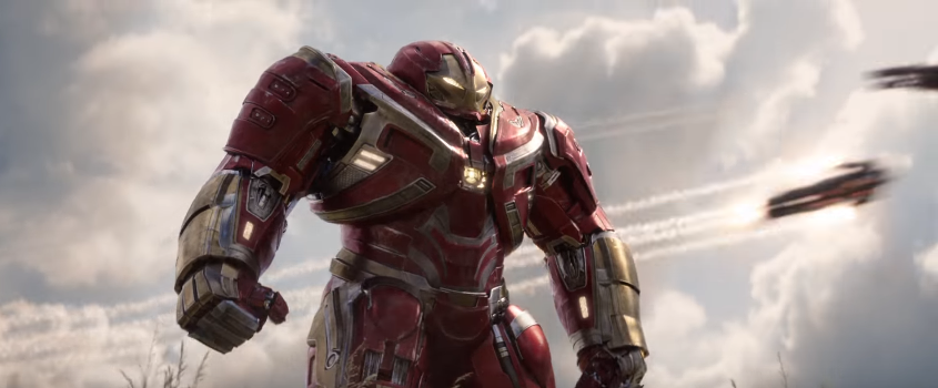 Hulkbuster 2.0 <br /><br />Felette War Machine és Falcon húznak el. Mivel Tony Stark egy másik bolgyón lesz ezen a ponton így nagy valószínűséggel maga Bruce Banner fogja működtetni az épp ő ellene készült páncélt.