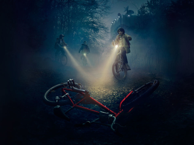 Az év sorozata száz film egyszerre