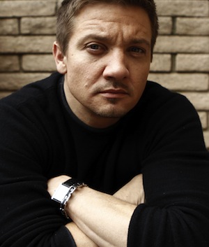 People-Portrait-2010-jeremy-renner-31003284-2560-1626.jpg