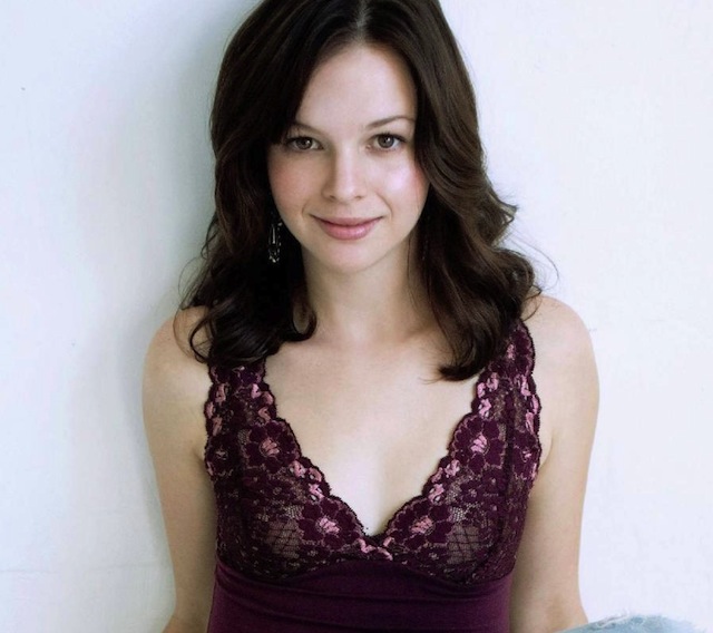 wallpaper_amber_tamblyn_011-1280x800.jpeg