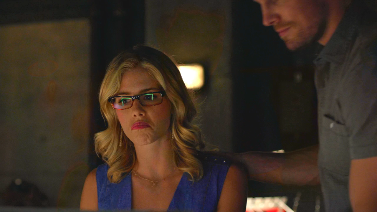 arrow_s04e01_720p_hdtv_x264-dimension_mkv_20151009_005007_433.png