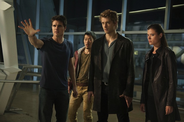 Robbie-Amell-Aaron-Woo-Luke-Mitchell-and-Peyton-List-of-The-Tomorrow-People_gallery_primary.jpg