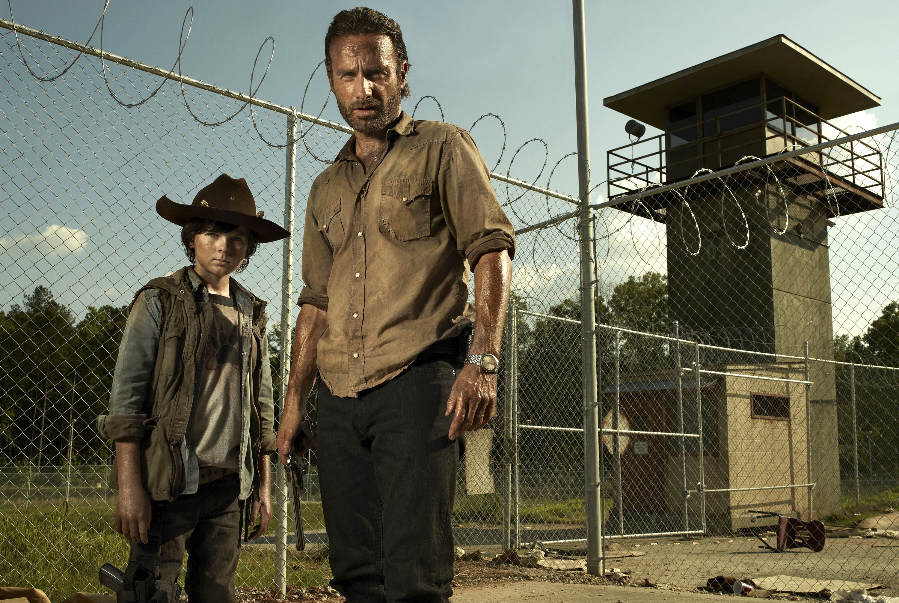 The-Walking-Dead-12-Andrew-Lincoln-Chandler-Riggs.jpg