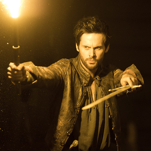 Tom-Riley-as-Leonardo-Da-Vinci-(7)_1.jpg