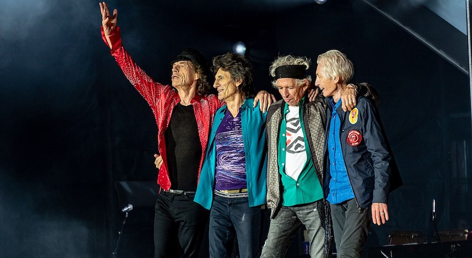 1024px-rolling_stones_post-show_bow_london_2018_41437870405.jpg