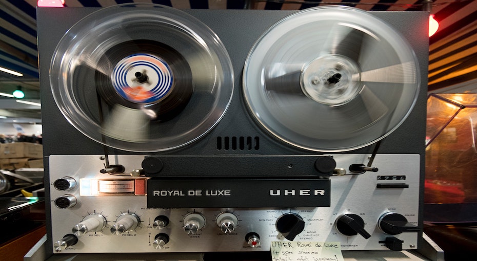 recorder-reel-to-reel-tape-recorder-tape-634402.jpg