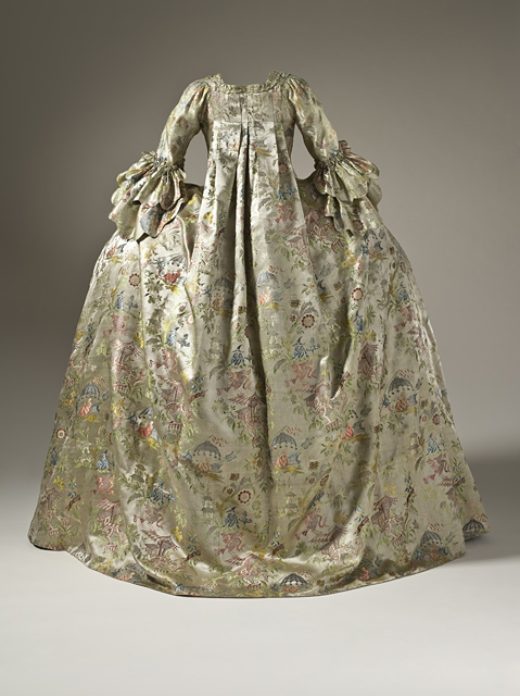 woman_s_robe_la_fran_aise_amsterdam_1740-1760lacma.jpg