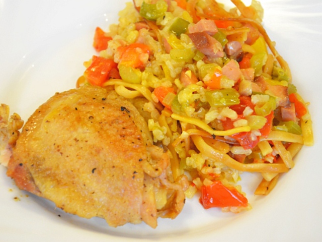 Arroz con Pollo