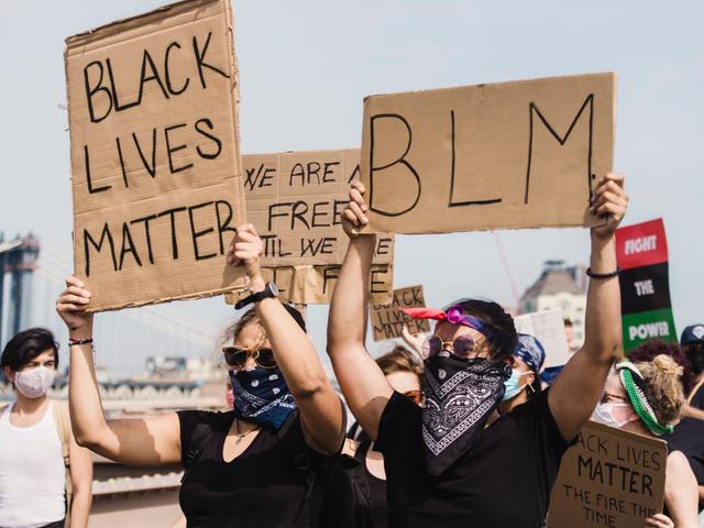 Hogyan értelmezi a demokráciát Trump, Biden, Sanders vagy Orbán Viktor, és melyik demokrácia van válságban? 