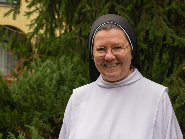 A vírus rávilágít a lényegre, az emberközpontúságra - Podcast Dr. Baritz Sarolta Laurával