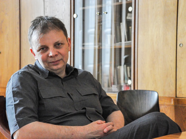 „A tömegtermelésen keresztül is közvetítjük a kultúrát”