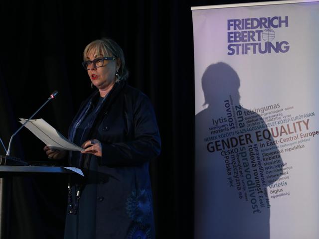 Szerelempolitikák párbeszéde