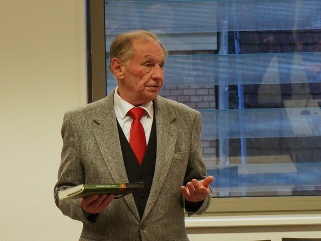 Titkos kézfogás a sikerhez