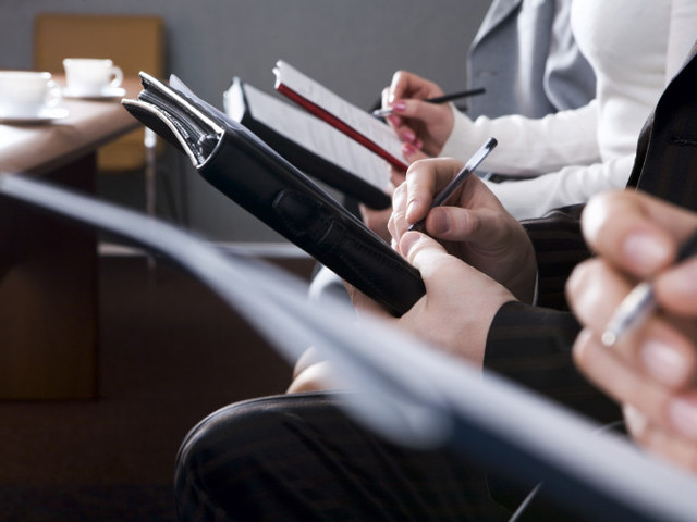 Itt a szemeszter nagy dilemmája: laptop vagy füzet?