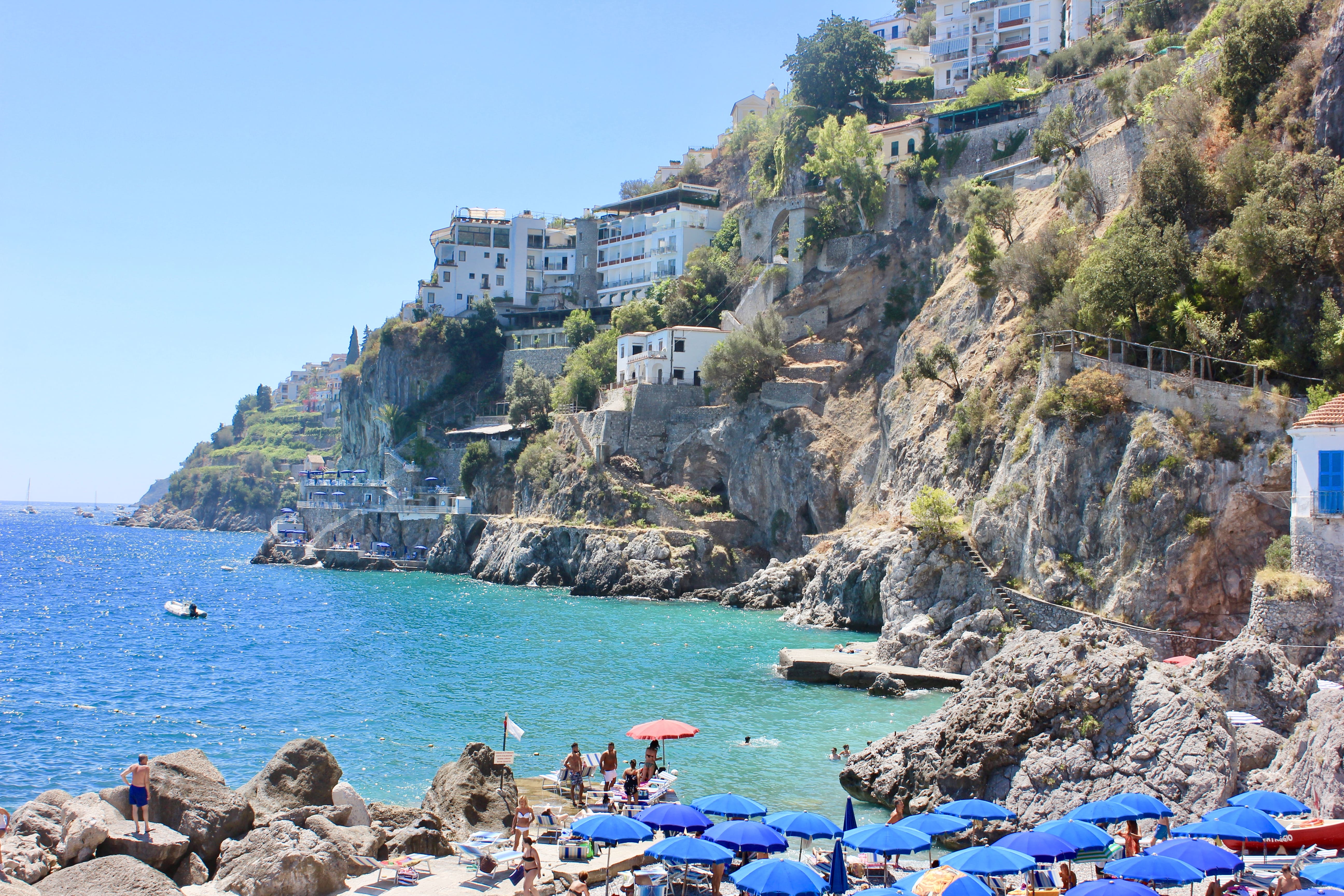 Olaszország Instagram-kompatibilis nyaralóhelyei - A Cinque Terre és az Amalfi-part az ország ékkövei