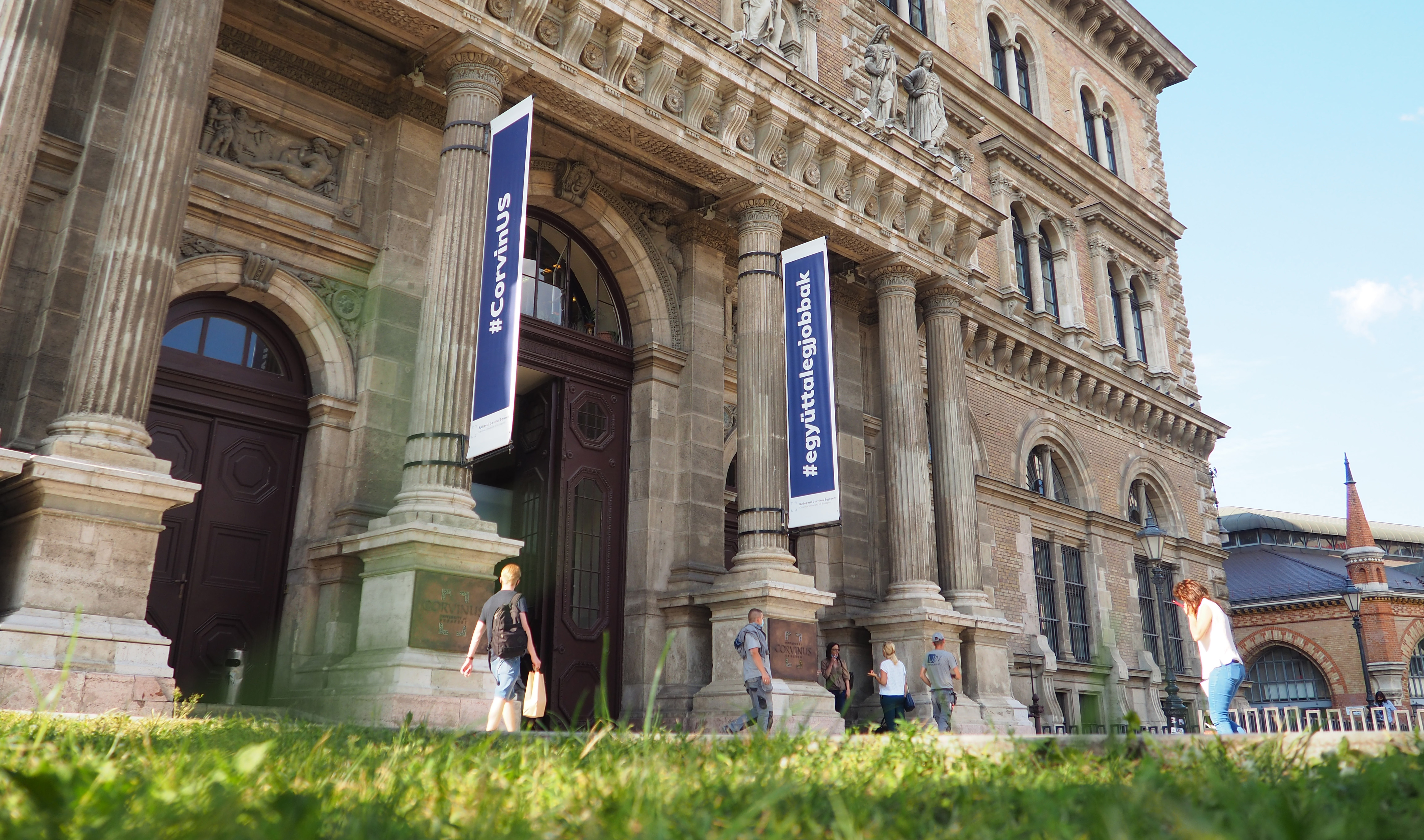 Milyen szerepet vállal a Magyar Nemzeti Bank a felsőoktatásban?