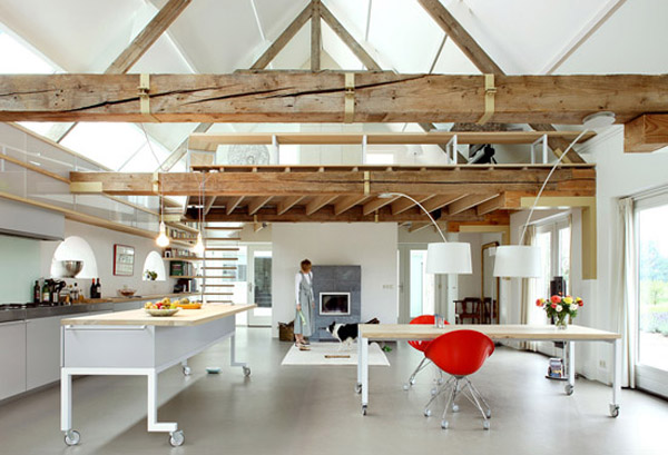 barn-renovation-maxwan-architects1.jpg