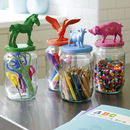 Childs-bedroom-craft-jars.jpg