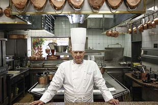 PÁRIZS: ELHUNYT PAUL BOCUSE, A FRANCIA KONYHAMŰVÉSZET MEGÚJÍTÓJA