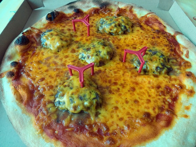 Őrület! Burger Pizza a Burger House-tól