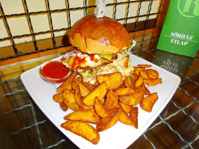 Burger Mustra #173 - Rizmajer Sörház - Blaha, Budapest
