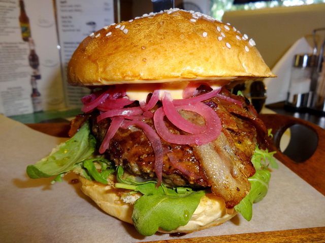 A Burger House bemutatja: The PeP Burger