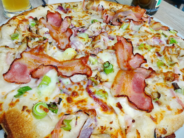 Tzatzikis és carbonara pizzák a Don Pepe júniusi ajánlatai közt!