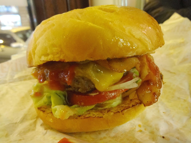 Burger Mustra #91 - Zing, Budapest (Király u.)
