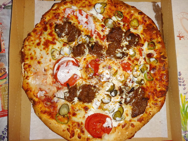 Borjúpaprikás pizza a Don Pepe extra ajánlata!