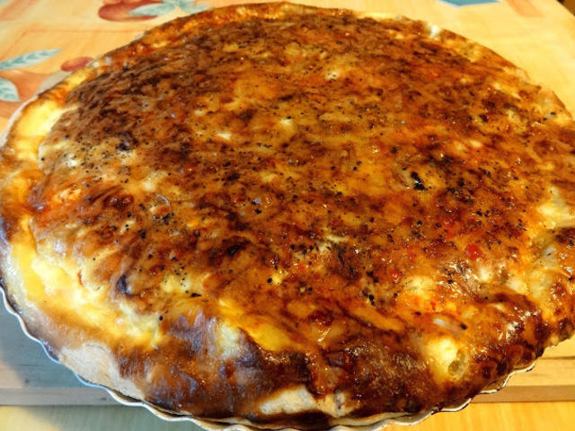Kolbászos pite