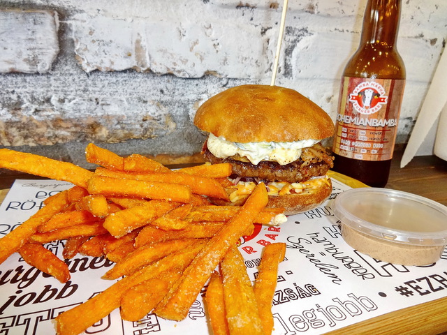 Gyros Burger a Bamba Marha augusztusi spéci ajánlata!