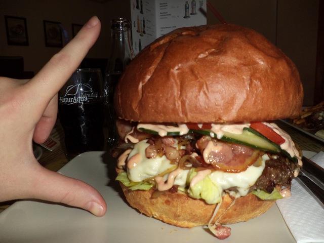 BaconKing giga hamburger @ Burger House, Budapest (Óbuda)