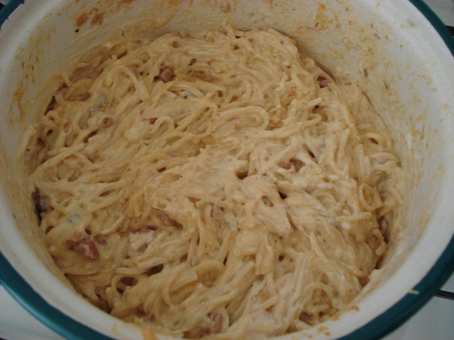 Makrélafilés baconös spagetti