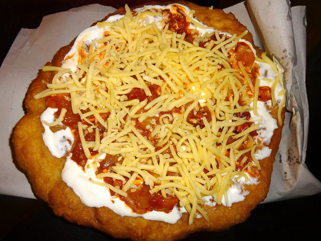 Régen minden jobb volt, még a lángos is a Blahán.