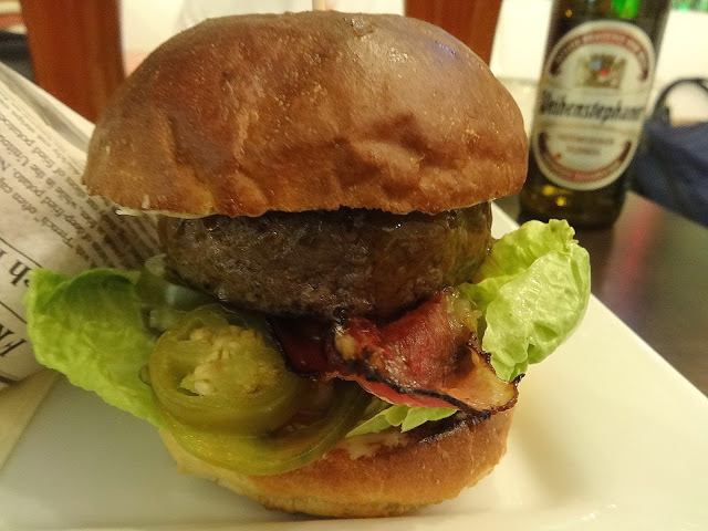 Burger Mustra #88 - Pesti Burger és Bár, Budapest