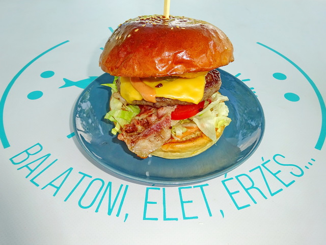Burger Mustra #185 - Kalóz Strandbisztró, Balatonudvari