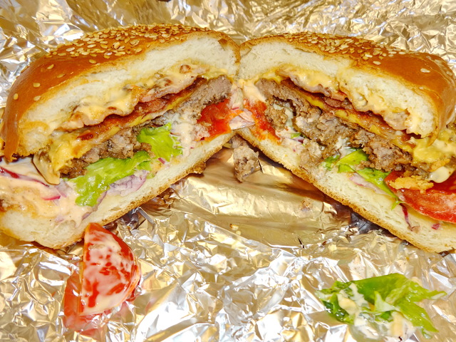 Burger Mustra #161 - Hell Pizza, Gyula